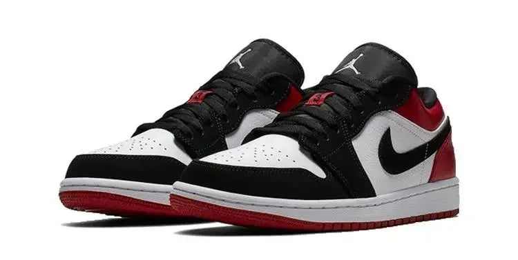 Nike Air Jordan 1 Low Black Toe 